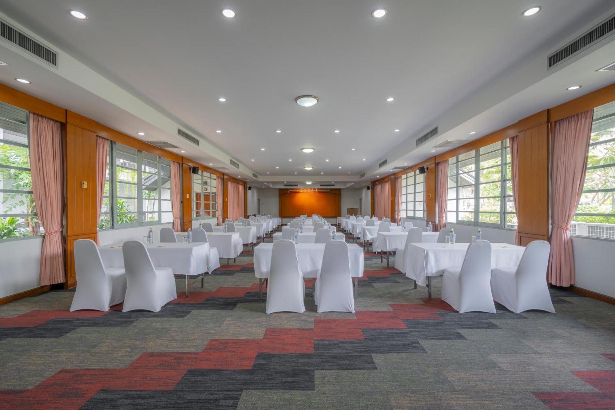 Resort Sunshine Garden - Sha Extra Pattaya